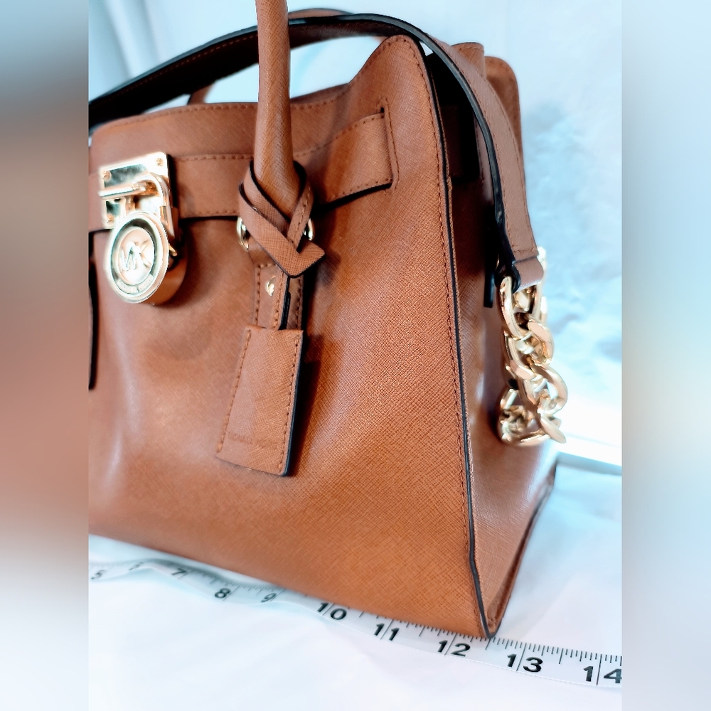 MICHAEL KORS Cognac Hamilton Saffiano Leather Satchel with Gold-Tone Chain Strap - Picture 13 of 16